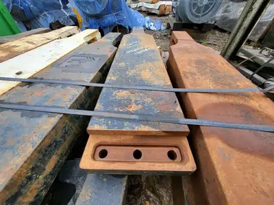 Latch Bar for BUCYRUS 495HF Electric Rope Shovel
