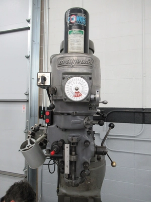USED BRIDGEPORT 2J