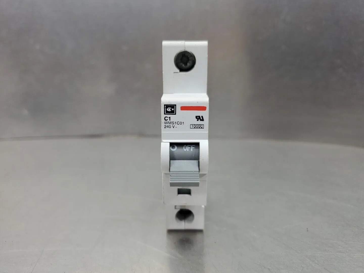 Cutler-Hammer C1 WMS1C01 Circuit Breaker, 240V. 4E-32