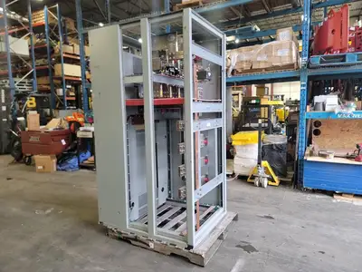 USED SQUARE D NW32H1