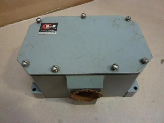 Used CUTLER HAMMER 10316H59A Relays & Switches Michigan US | Ideal Machinery #570243
