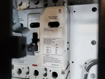 USED EATON SVX005A1-5A4N1
