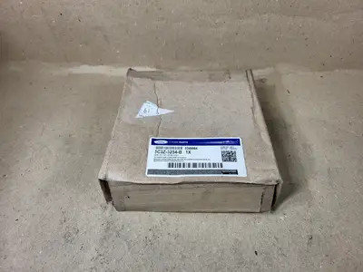 NEW FORD 5C3Z-3254-B