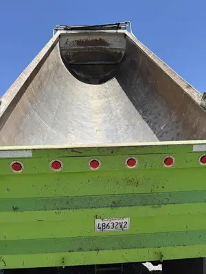 USED 2020 PETERBILT 567