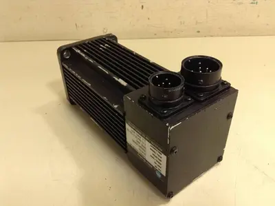 USED ALLEN BRADLEY 1326AS-B330H-21