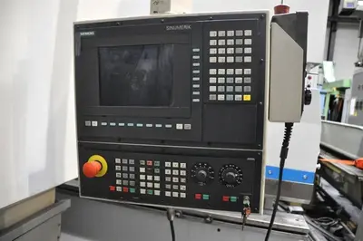 USED UNISIGN UV4 CNC X:1600 - Y:400 - Z:400MM