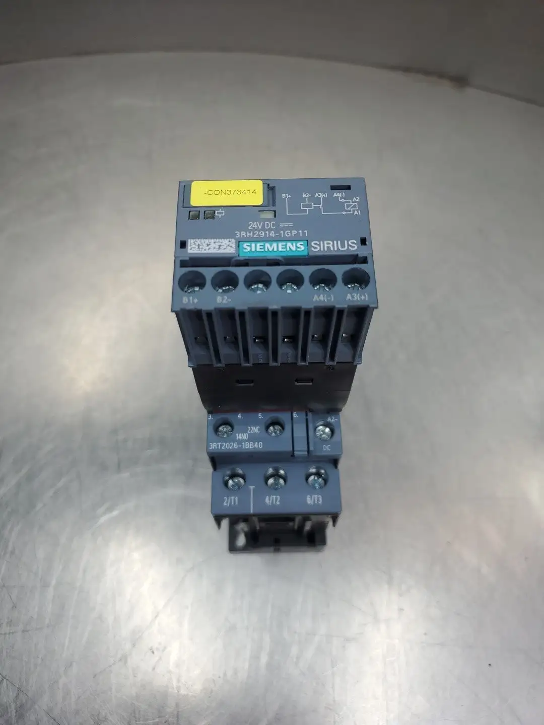 SIEMENS 3RT20261BB40 Contactor w/3RH29141GP11 SIRUS Relay. 4D50
