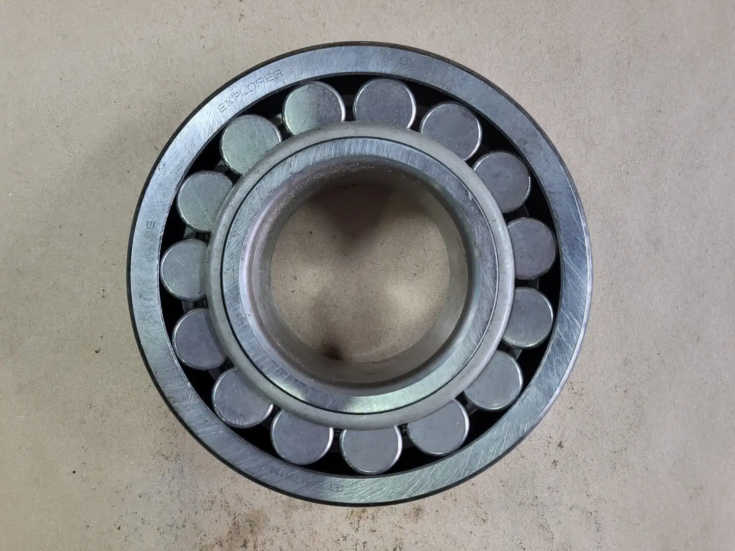 NEW SKF 22313 E/C3