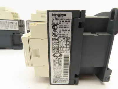 Schneider Electric LC1D09 Contactor 120V Coil 3 Pole Lot of 5