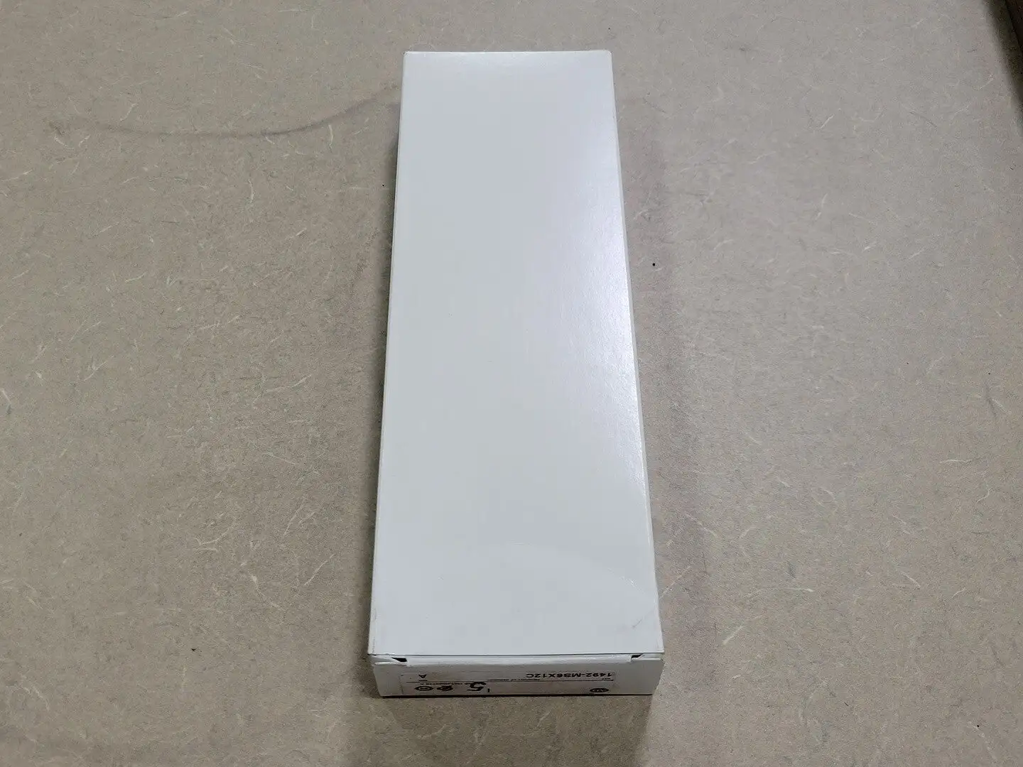 NEW ALLEN-BRADLEY 1492-MS6X12C