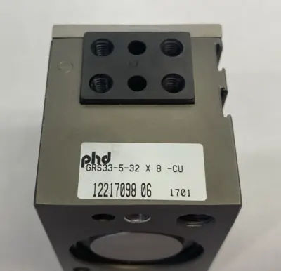 Used PHD Low-Profile Short Stroke Pneumatic Gripper, 2-Finger Parts (Hydraulics and Pneumatics) Michigan US | Maverick Industrial Sales #1395136