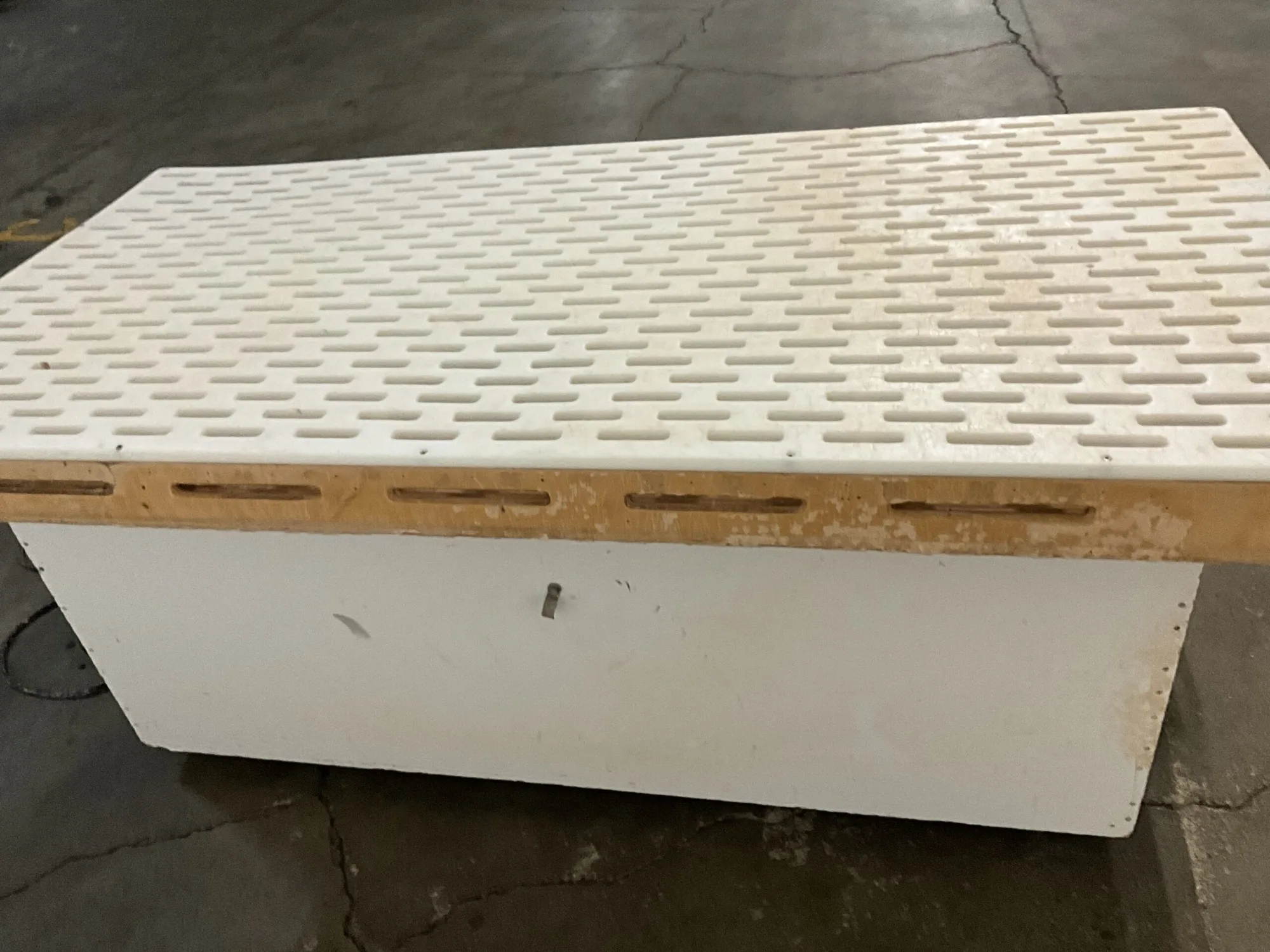 Used _UNKNOWN_ _UNKNOWN_ Downdraft Tables Ohio US | AW Machinery, LLC. #1515699