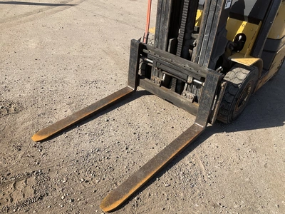 Used YALE GLP040 Internal Combustion Forklifts: Pneumatic Tire Michigan US | Miedema Asset Management Group #1579382
