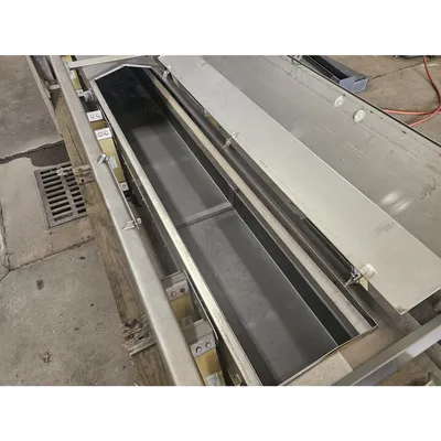 Used FEC 18"W X 21'-5"L Stainless Steel Vibrating Pan Spreader Feeder Conveyor