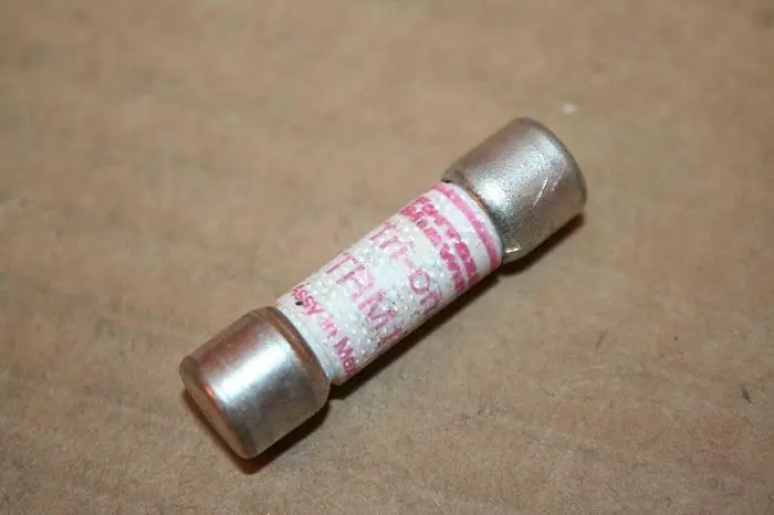 Used FERRAZ SHAWMUT TRM15 Fuses Michigan US | Ideal Machinery #592370