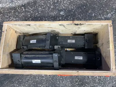 Used PARKER 4.00CC2ALU14AC8.000 & 4.00CC2ALUS14AC8.000 Pumps Ohio US | HGR 24 #1285728