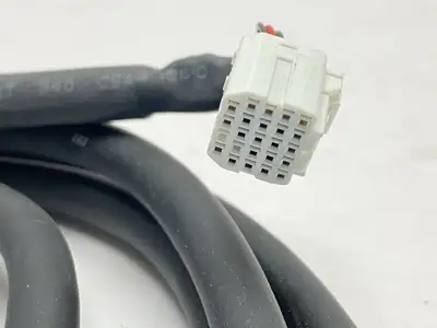 USED IAI MOTOR ENCODER CABLE 3M ED-103-2-010-G-030-3