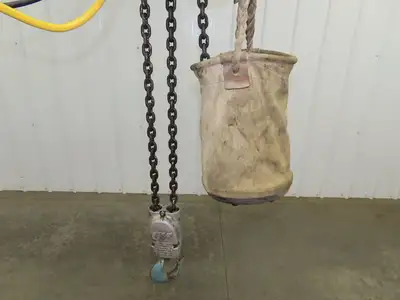 CM Lodestar RR Electric Chain Hoist 2 Ton 16 FPM 27' Lift  575 Volt 3PH
