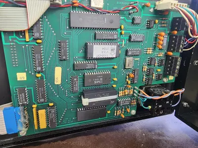 Used LINK ELECTRIC & SAFETY 1100-4CH Interface Monitors Michigan US | Midwest Press and Automation #1345127