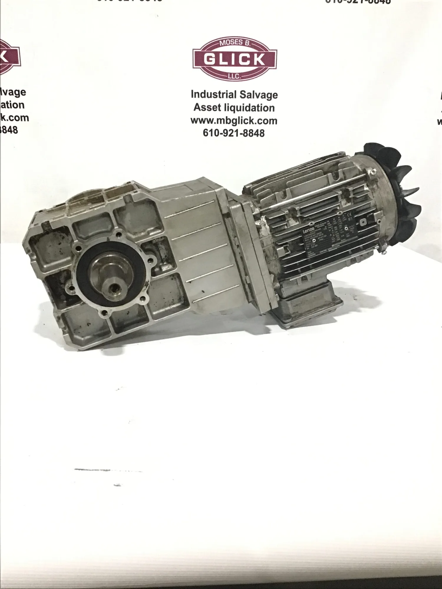 Lenze GKR06-2M VAK 100C32 Gear Drive/Speed Reducer/Gearmotor