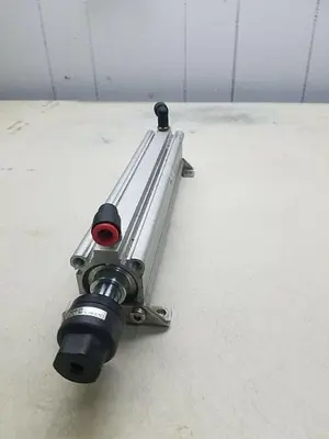 SMC CDQ2L32-200DCZ