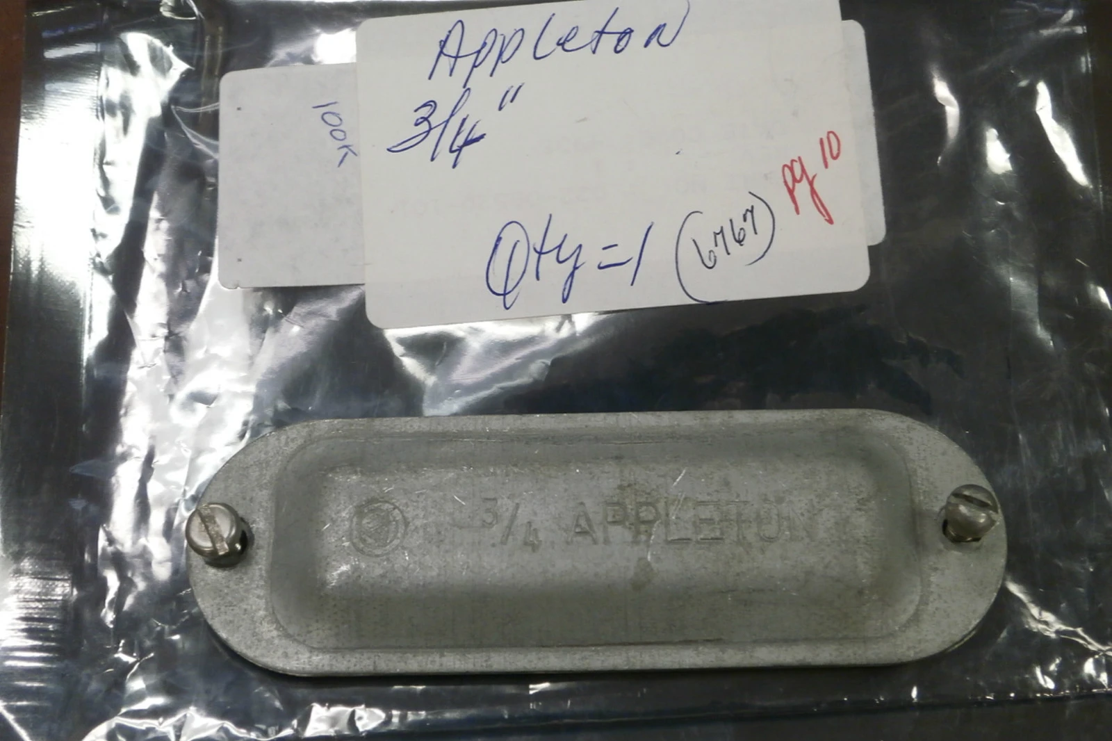 USED Appleton 3/4" plate