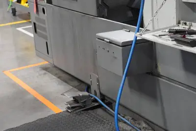 Hyundai-Kia SKT 21-LMS CNC Turning Center