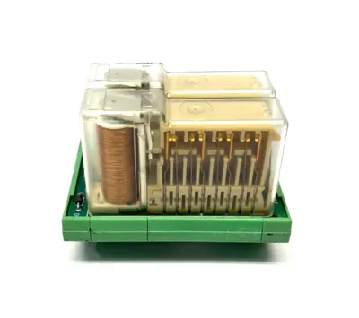 Used Universal Instruments Safety Relay Module DIN Rail Mount Relays & Switches Michigan US | Maverick Industrial Sales #1402278