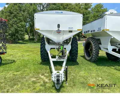Used DALTON _UNKNOWN_ Broadcast Spreaders Iowa US | Keast Enterprises #1360192