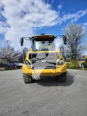 USED 2024 BELL B30E