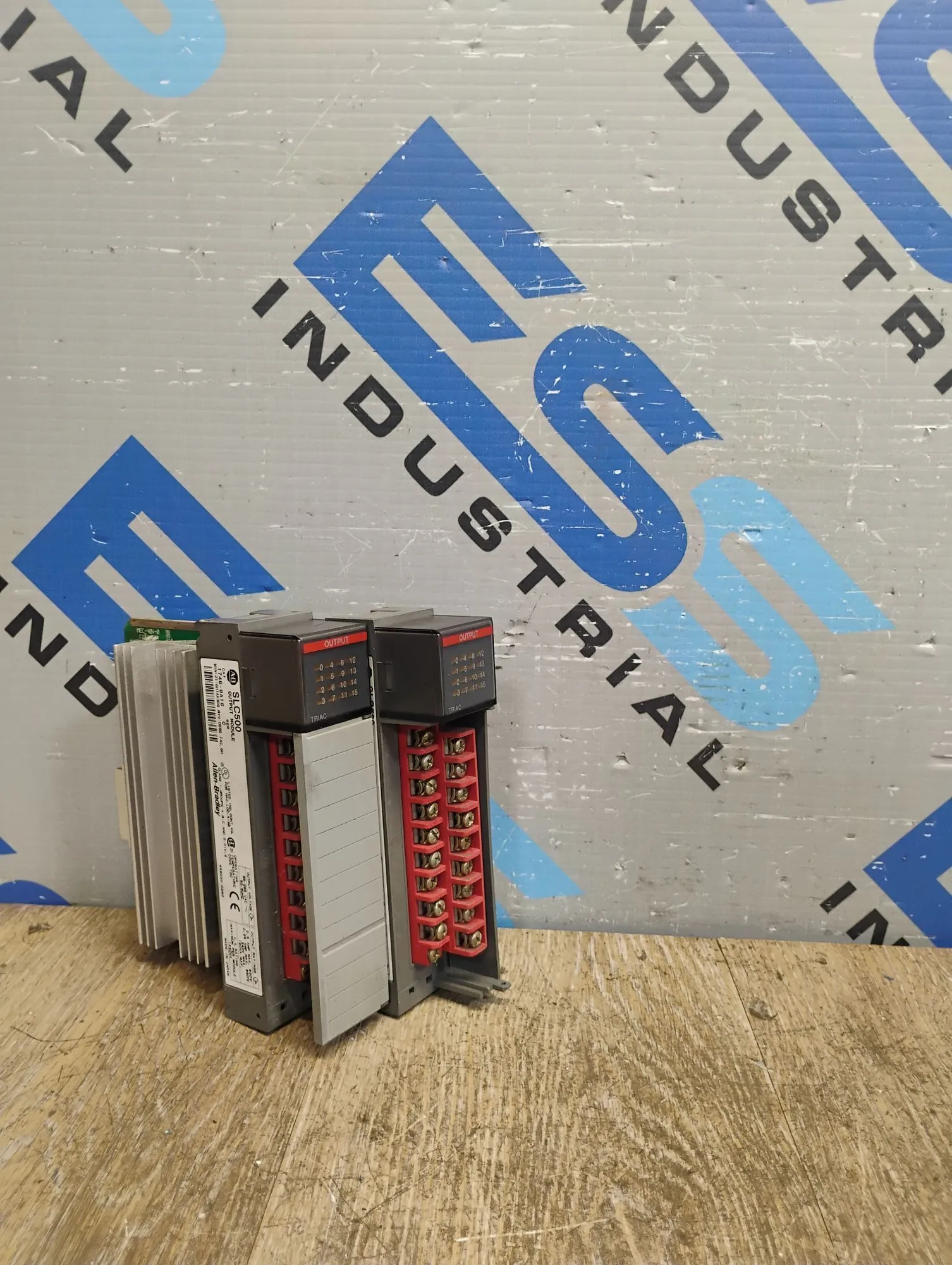 USED Allen Bradley 1746-0A16