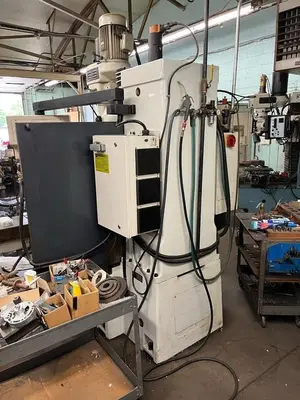 1999 HURCO DYNAPATH 750 Knee Mills | Rock Solid Tools (10)