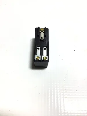 Honeywell Microswitch BZ-R179 Basic Switch BZ Series 15A (Lot of 4)