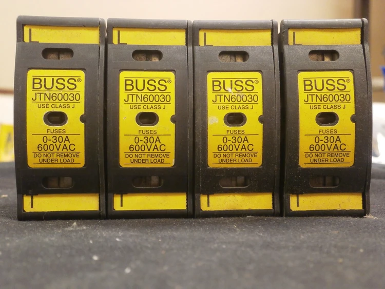 Used Bussmann BUSS JTN60030 Fuses Arizona US | ASSET CONVERSION SPECIALISTS, INC. #312592