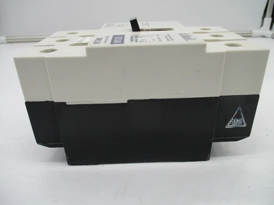 Eaton GPS3030 New, open box GPS Circuit Breaker (30 amps, 3-pole)