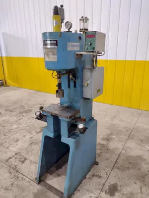 USED AIR-HYDRAULICS C-300