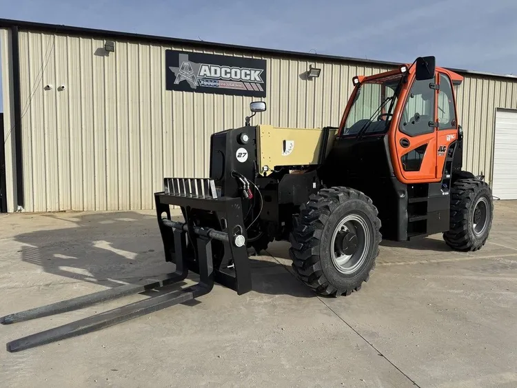 New | in-Stock 2026 JLG 2733 TELEHANDLER Telehandlers Alberta CA | Adcock Equipment #1417980