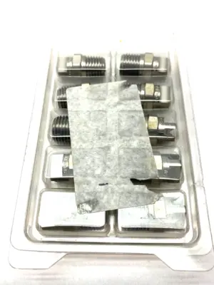 USED SPRAYING SYSTEMS VEEJET STAINLESS STEEL JET NOZZLE SPRAY TIP