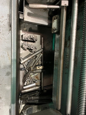 COLCHESTER TRIUMPH 2000 Lathes, Engine, Center | ESP Machinery Australia Pty Ltd (5)