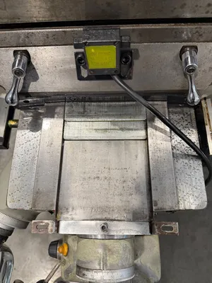 2009 SHARP LMV-50 Milling Machines | GMT (8)