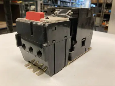 Used SQUARE D 8536SAO12H20S Industrial Controls Ohio US | Surplus Asset Holdings #1237624