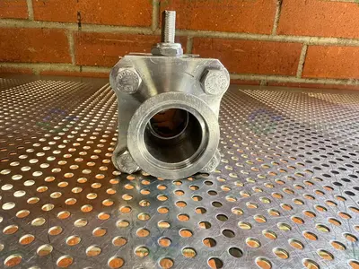 Used A&N CORPORATION STAINLESS STEEL BALL VALVE W/ KF40 VACUUM FITTING Valves/Fittings California US | Equipment Lab #1340311