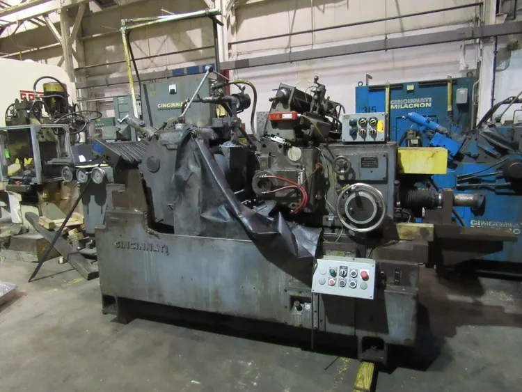 Used 1973 CINCINNATI # 325-12 Centerless Grinders Michigan US | GCH Machinery #685574