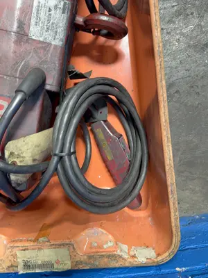 USED DAYTON 3YB77
