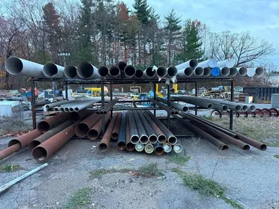 LARGE AMOUNT OF CAST, STAINLESS STEEL, ALUMINUM, GALVINIZED AND PVC PIPES