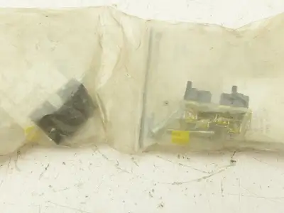 Allen Bradley 800t-Q10W White Pilot Indicator Light Contact Block 30mm Lot of 2