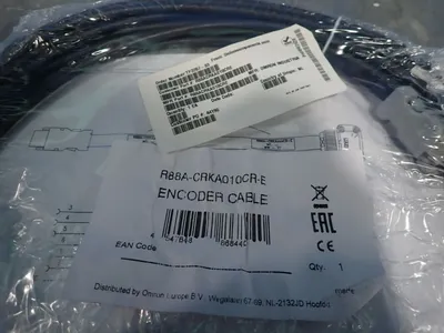 NEW OMRON R88ACRKA010CRE