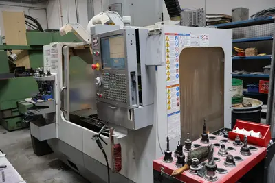 2008 HAAS VF-2SS Vertical Machining Centers | Machinery Network (15)