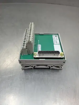 USED Allen-Bradley 1492-AIFM6S-3 Ser A ISO Feed-Through Interface Module