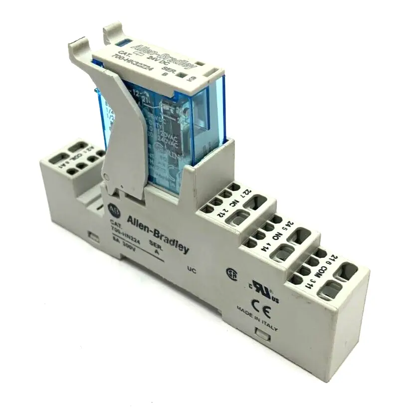 Used Allen-Bradley 700-HN224, 700-HK32Z24 Proximity Sensors Michigan US | Maverick Industrial Sales #1395056
